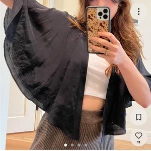 100% Silk Cape